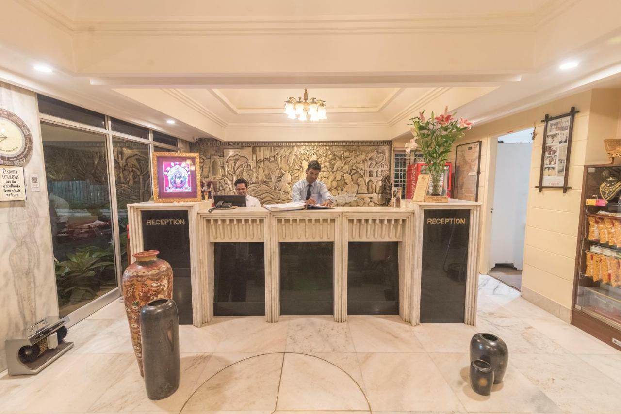 Hotel Ayodhya Kolhapur Dış mekan fotoğraf