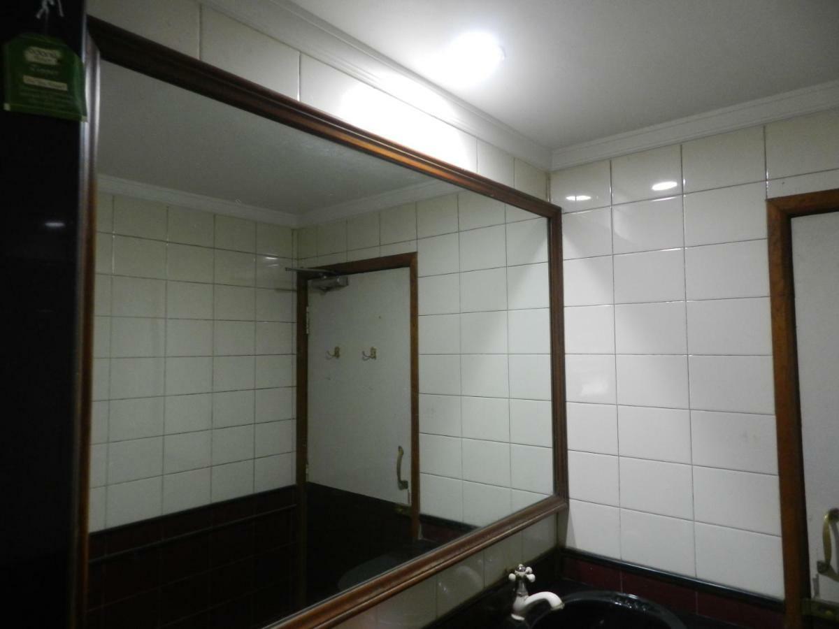 Hotel Ayodhya Kolhapur Dış mekan fotoğraf